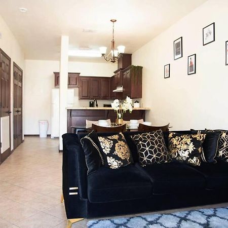 1 Min To University Utrgv 2Bd 2Bt Town Suite Единбург Екстер'єр фото