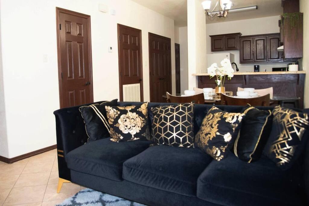 1 Min To University Utrgv 2Bd 2Bt Town Suite Единбург Екстер'єр фото