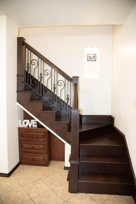 1 Min To University Utrgv 2Bd 2Bt Town Suite Единбург Екстер'єр фото